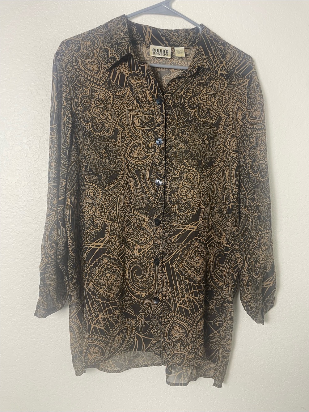 Vintage Chico’s Design 100% Silk Paisley Blouse Size 1